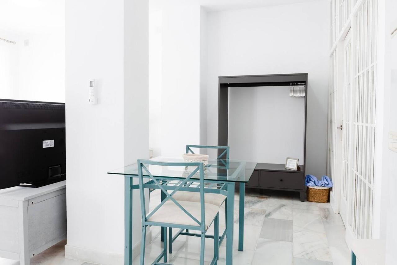 Loft En Primera Linea Del Paseo Maritimo Малага Екстериор снимка