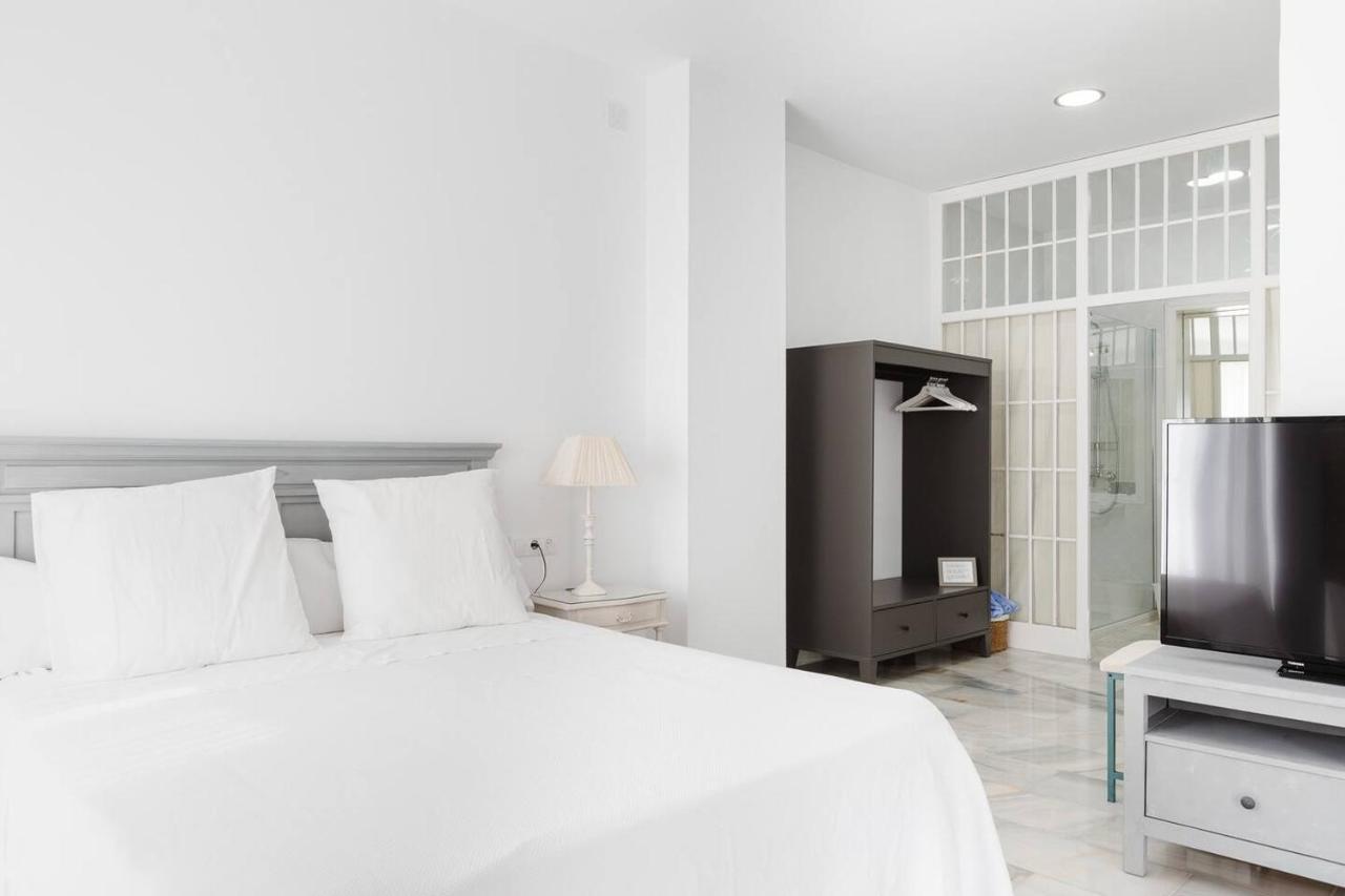 Loft En Primera Linea Del Paseo Maritimo Малага Екстериор снимка
